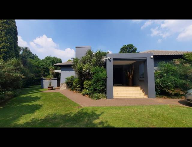 3 BEDROOM HOUSE FOR SALE IN CLUBVILLE